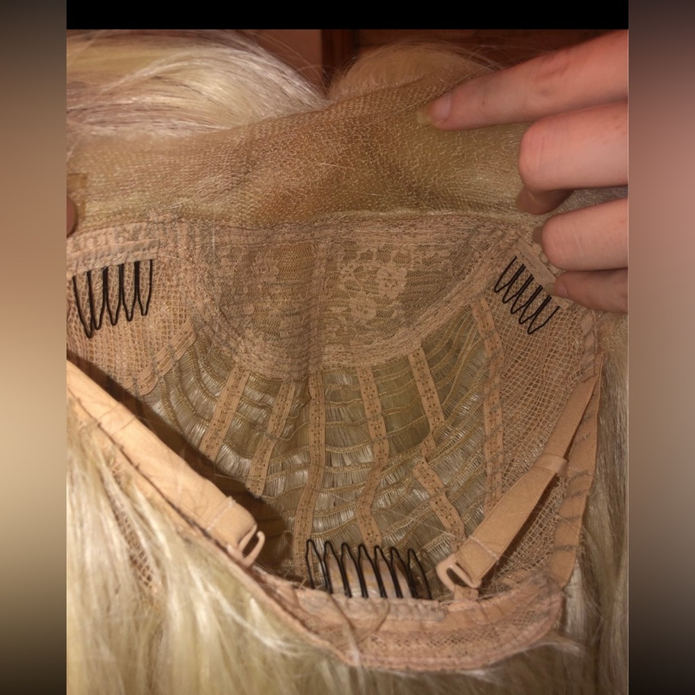 Ozone long layered lace front wig-blonde - Picture 8 of 9